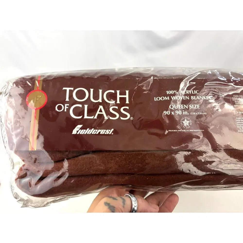 Vtg Fieldcrest Touch of Class Woven Queen Blanket Brown Satin‎ Trim New 90